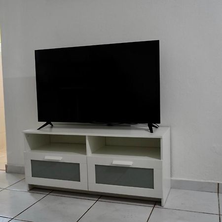 All You Need Studios Walking Distance To Beach Isla Verde San Juan Exterior foto